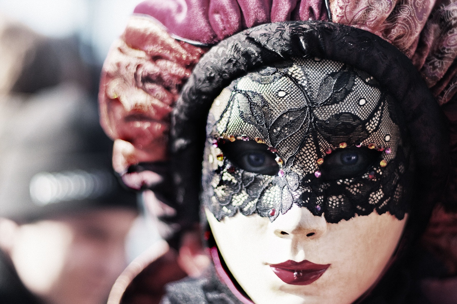 pexels-pixabay-53207 Carnival